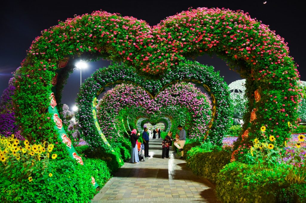 The Dating Scene for Houston Singles 1 architecture art design 1040626